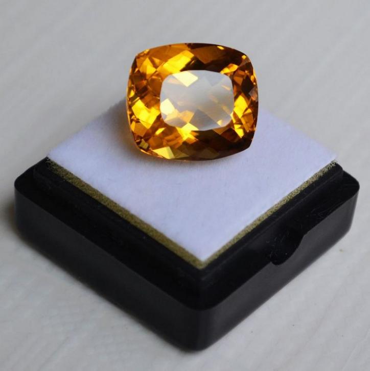 【現(xiàn)價再打8折特惠】13.07克拉純天然巴西黃水晶 旺財石