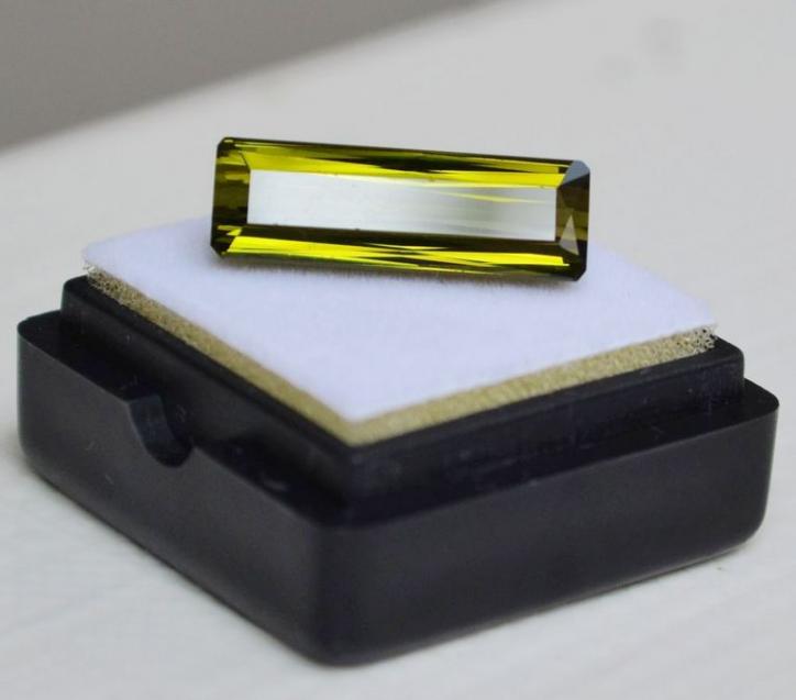 【現(xiàn)價再打6折特惠】莫桑比克純天然綠碧璽8.00克拉