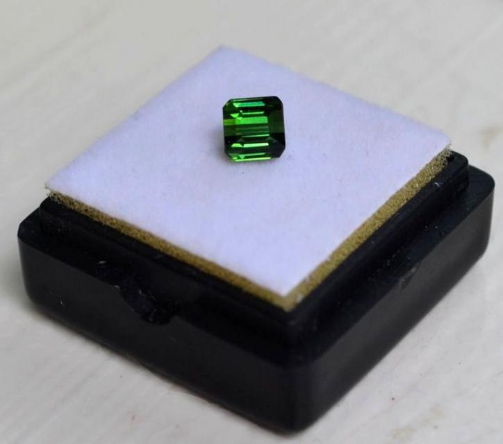 【現(xiàn)價(jià)再打6折特惠】巴西純天然綠碧璽1.04克拉