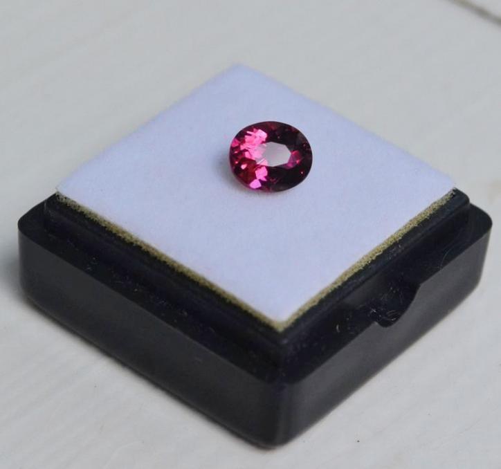 【現(xiàn)價再打6折特惠】尼日利亞純天然紫紅色碧璽1.05克拉