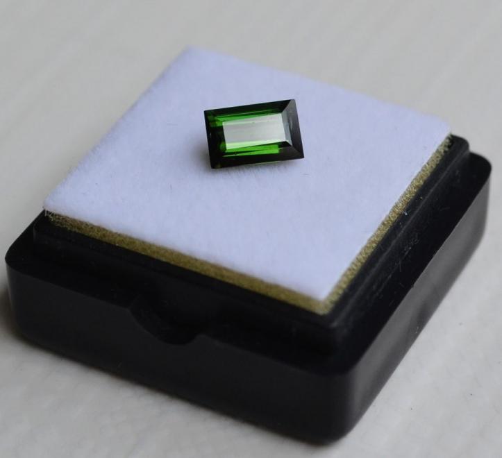 【現(xiàn)價再打6折特惠】巴西純天然綠碧璽1.04克拉