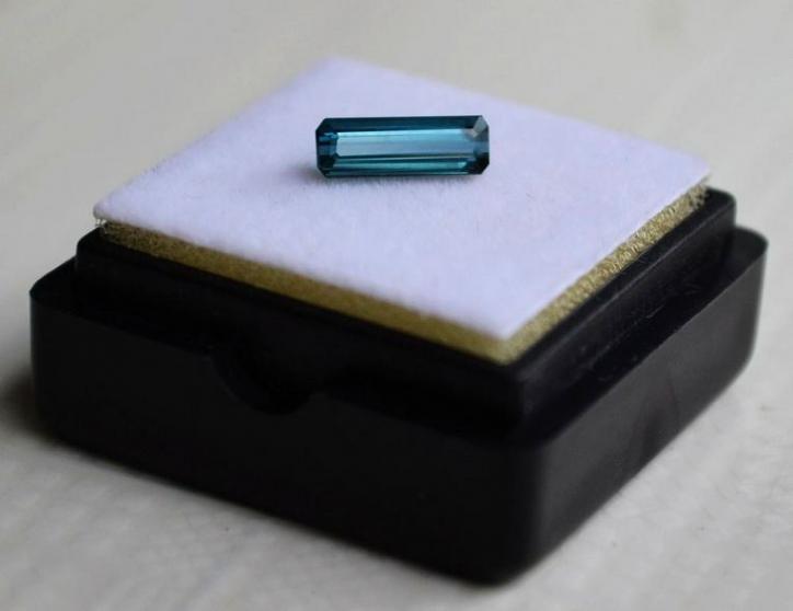 【現(xiàn)價再打6折特惠】尼日利亞純天然藍(lán)碧璽0.77克拉