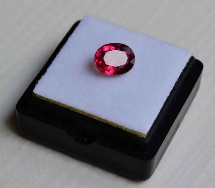 【現(xiàn)價(jià)再打6折特惠】尼日利亞純天然紫紅色碧璽2.02克拉