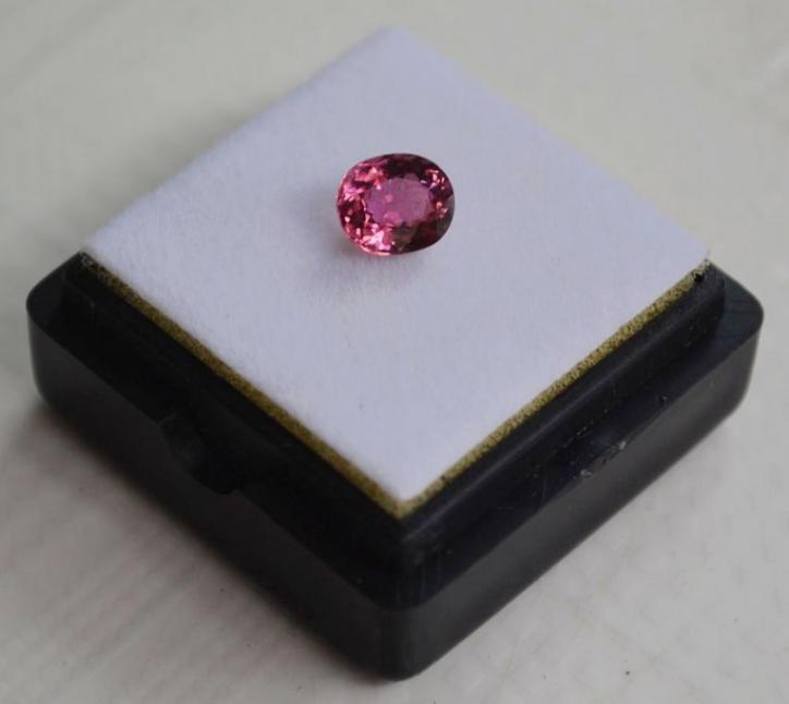 【現(xiàn)價(jià)再打6折特惠】尼日利亞純天然粉紅色碧璽0.86克拉