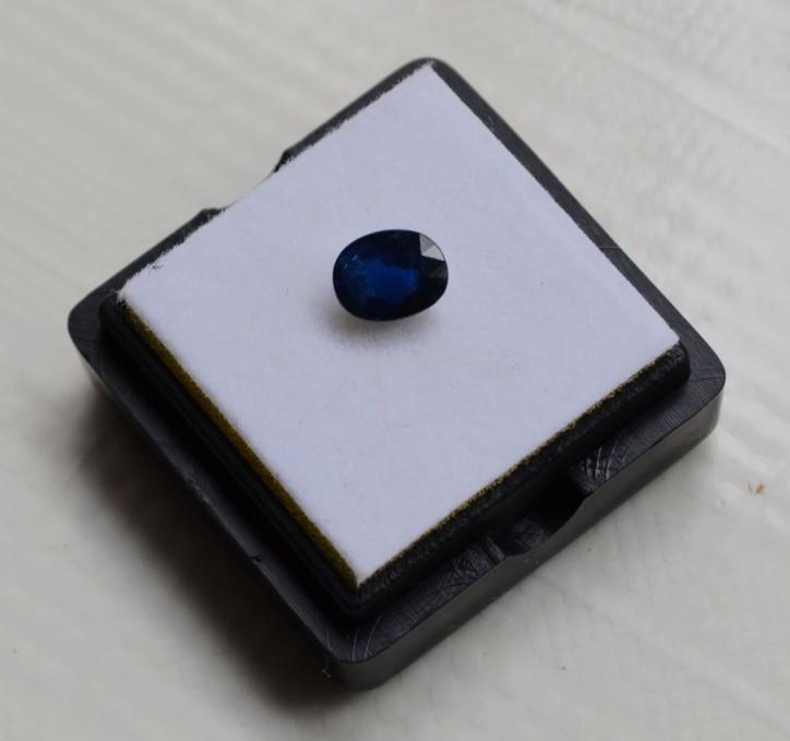 【現(xiàn)價(jià)再打8折特惠】斯里蘭卡純天然橢圓型1.16克拉藍(lán)寶石